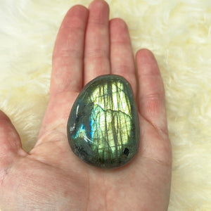 Labradorite palm stone