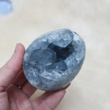 Celestite egg