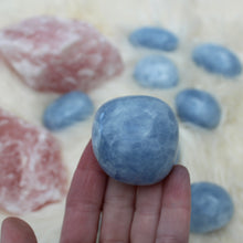 Blue calcite pocket stone