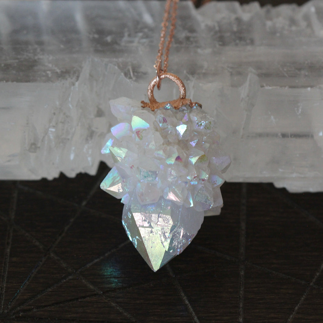 Aura spirit quartz pendant