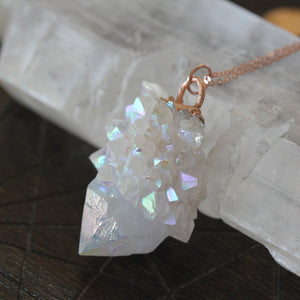 Aura spirit quartz pendant