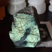 Labradorite freeform