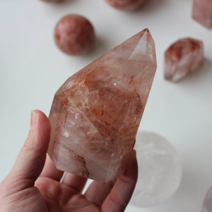 Polished hematoid quartz tower