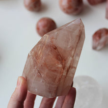 Polished hematoid quartz tower